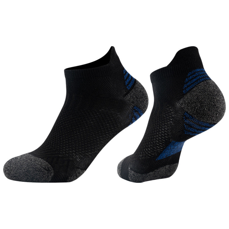 Black sweat-wicking tennis socks with high cotton content for breathable all-day performance