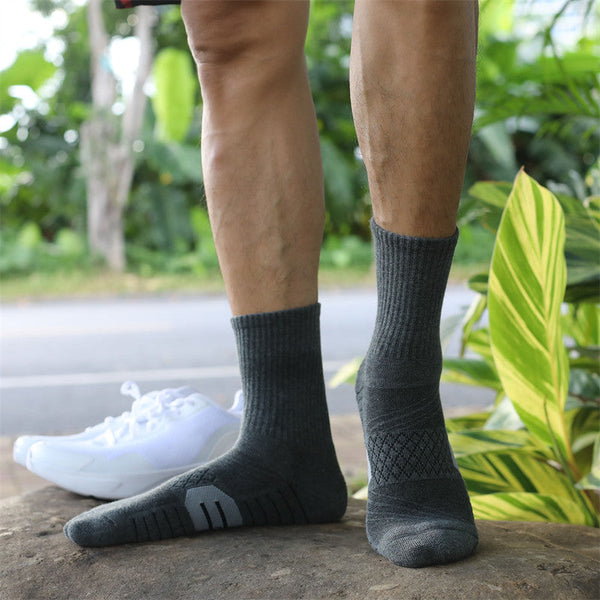 Elastic Breathable Cushioned Basketball Crew Socks | 1 Pair