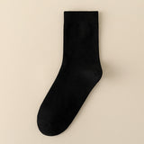 Simple Solid Color Quality Men′s Socks for Sweat Absorption